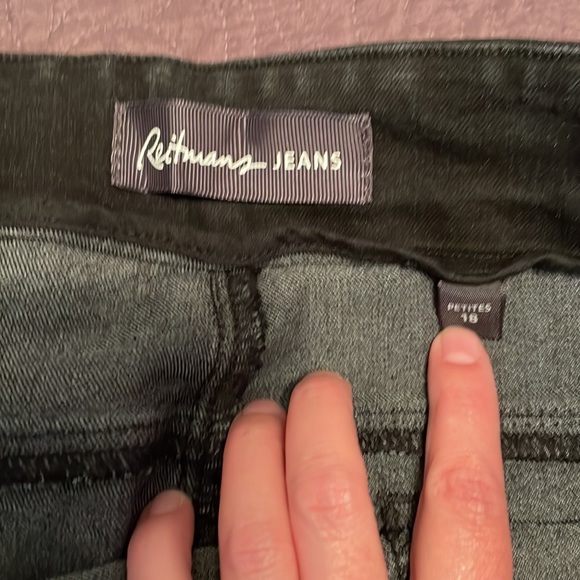 Reitmans jeans size 18 petite - Picture 3 of 3